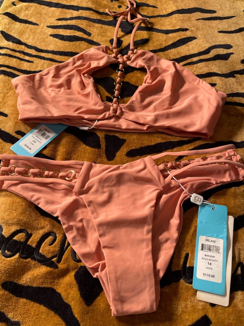 Beach bunny bikini DD/14